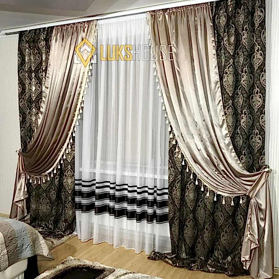 Royalty Fon Perde 